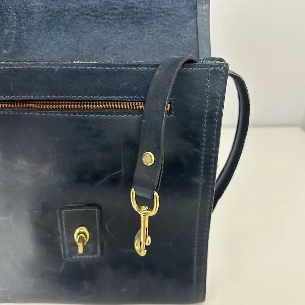 Coronado Leather Blue Leather Flap Messenger Crossbody Bag - Picture 10 of 11